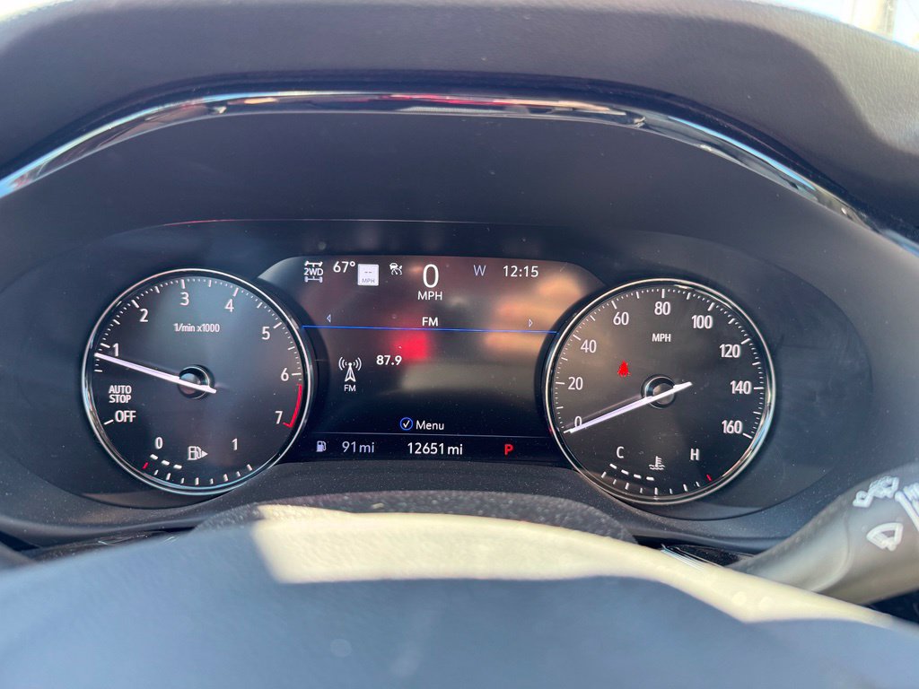 Used 2023 Buick Envision Avenir AWD/4WD image 15