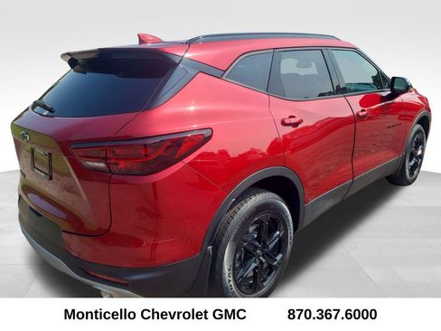 Used 2024 Chevrolet Blazer LT w/ Convenience Package FWD image 8