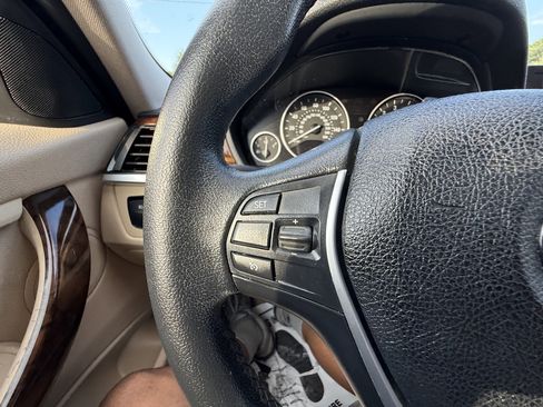 Used 2014 BMW 335i xDrive Sedan image 22