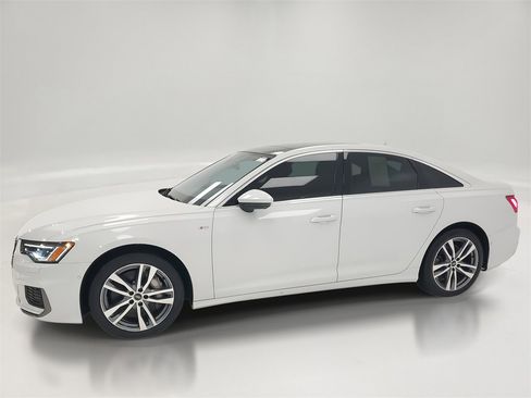 Used 2021 Audi A6 Premium Plus w/ Premium Plus Package image 4