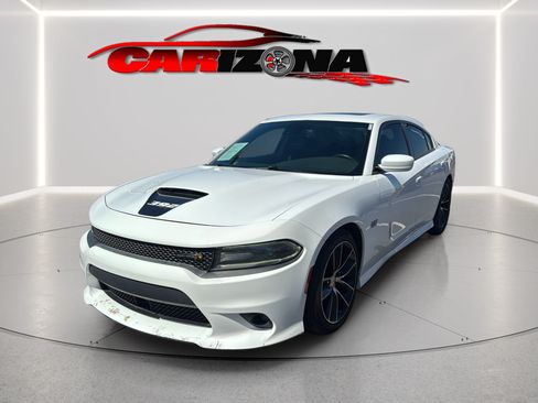 Used 2016 Dodge Charger R/T Scat Pack w/ Technology Group RWD image 12