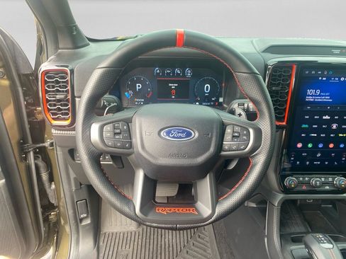 Used 2025 Ford Ranger Raptor AWD/4WD image 12