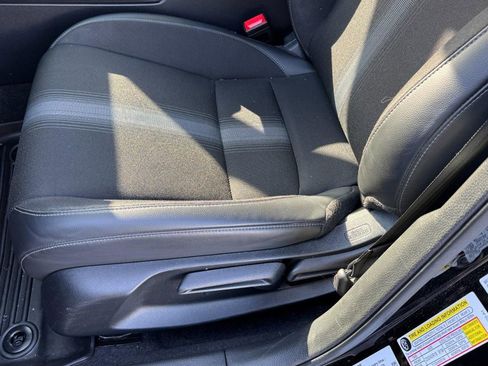 Used 2024 Honda Civic Sport image 24