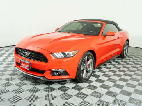 Used 2015 Ford Mustang V6 w/ Equipment Group 051A image 4