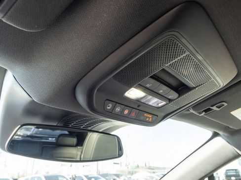 Used 2024 Chevrolet Blazer EV LT image 18