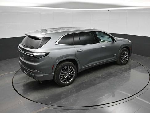 New 2026 Buick Enclave Avenir w/ Super Cruise Package AWD/4WD image 29