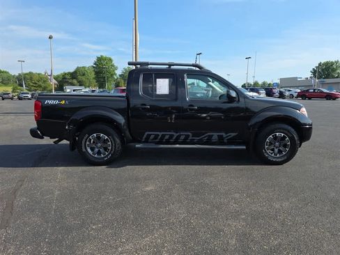 Used 2020 Nissan Frontier PRO-4X w/ Pro-4x Utility Package AWD/4WD image 2