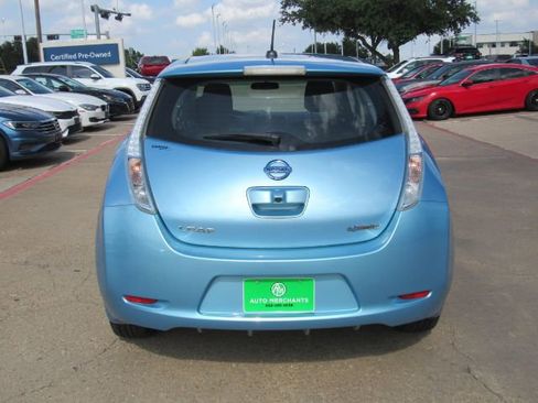 Used 2015 Nissan Leaf S w/ Charge Package image 8