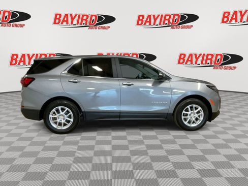 Used 2023 Chevrolet Equinox LT w/ Driver Convenience Package FWD image 10