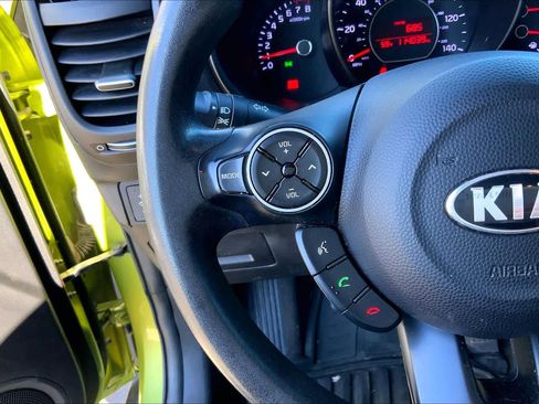 Used 2015 Kia Soul image 22