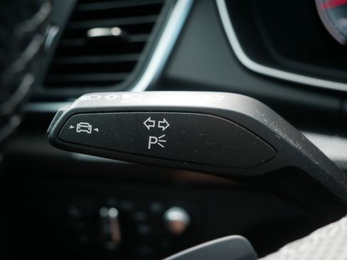 Used 2022 Audi SQ5 Prestige w/ Prestige Package image 25