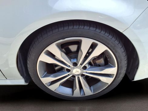 Used 2016 Mercedes-Benz CLA 250 image 4