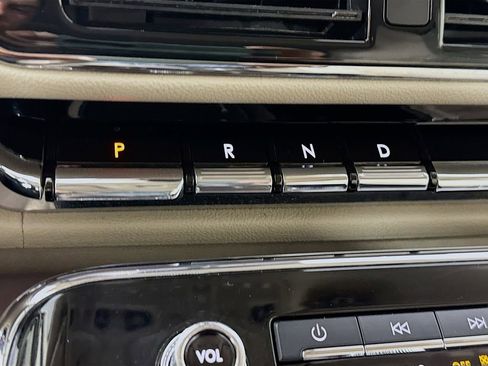 Used 2019 Lincoln Navigator L Reserve image 20