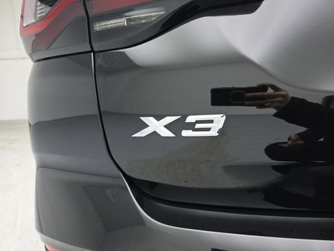 Used 2024 BMW X3 xDrive30i w/ Premium Package image 57
