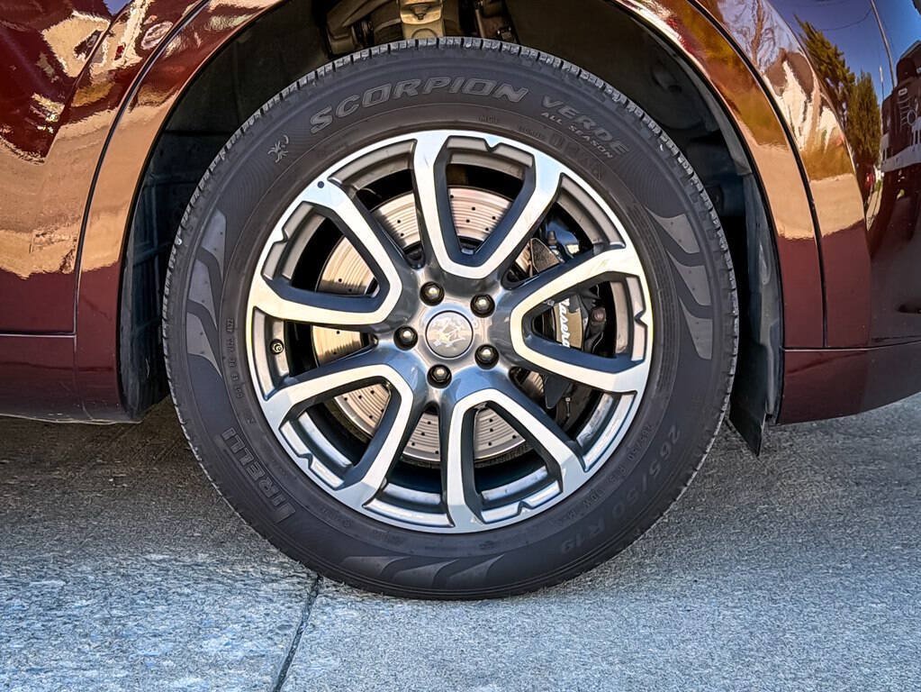 Used 2017 Maserati Levante S AWD/4WD image 15