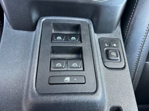 Certified 2025 Ford Bronco Badlands AWD/4WD image 31
