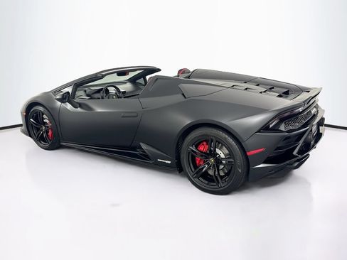 Used 2021 Lamborghini Huracan EVO RWD image 7