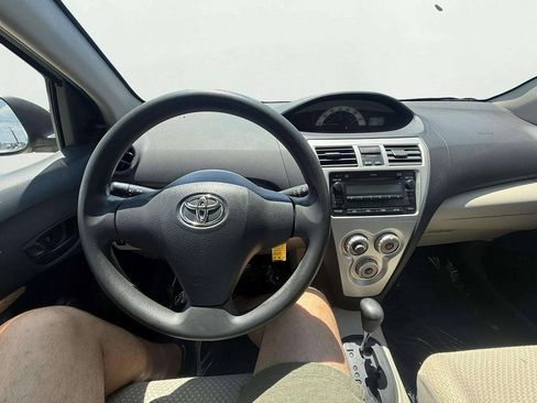 Used 2008 Toyota Yaris S FWD image 15