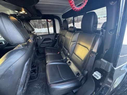 Used 2022 Jeep Gladiator Rubicon w/ LED Lighting Group image 13
