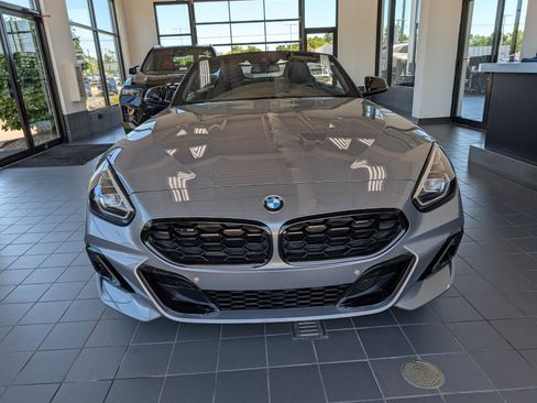 New 2026 BMW Z4 sDrive30i w/ Premium Package RWD image 8