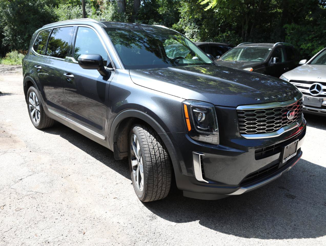 Used 2020 Kia Telluride EX w/ EX Premium Package AWD/4WD image 4