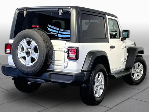 Used 2020 Jeep Wrangler Sport AWD/4WD image 12