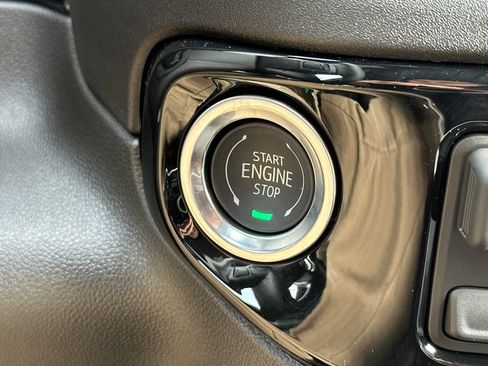 New 2026 GMC Sierra 1500 Elevation w/ Elevation Select Package image 23