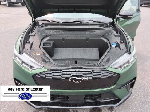 Used 2025 Ford Mustang Mach-E Premium w/ Sport Appearance Package AWD/4WD image 17