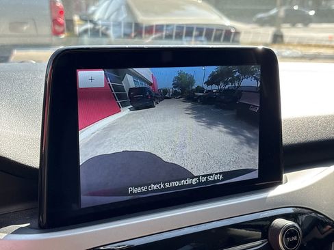 Used 2020 Ford Escape SE FWD image 21