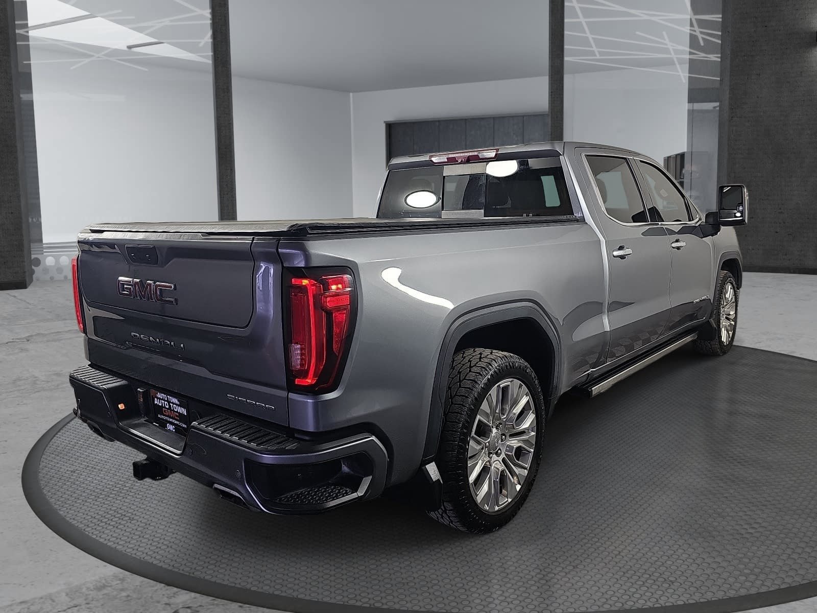 Used 2020 GMC Sierra 1500 Denali w/ Denali Ultimate Package AWD/4WD image 5