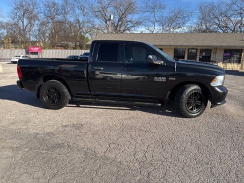 Used 2016 RAM 1500 Express image 10