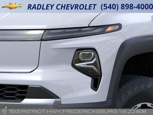 New 2026 Chevrolet Silverado EV Trail Boss image 10