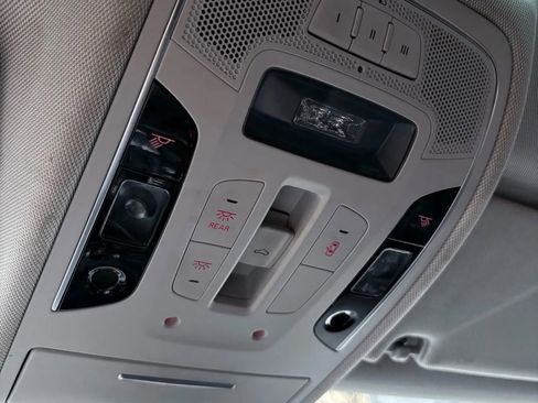 Used 2018 Audi A6 2.0T Premium image 30