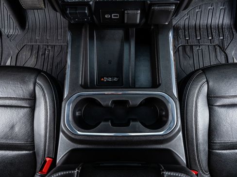 Used 2022 GMC Sierra 2500 Denali w/ Technology Package image 25