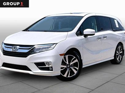 Used 2018 Honda Odyssey Elite