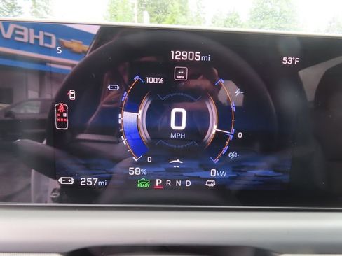 Used 2024 Chevrolet Silverado EV W/T AWD/4WD image 21