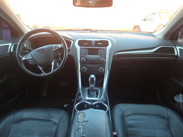 Used 2014 Ford Fusion SE w/ Equipment Group 202A FWD image 15