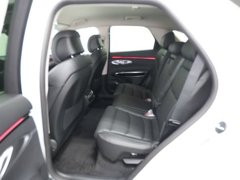 New 2026 Genesis GV70 2.5T AWD/4WD image 18