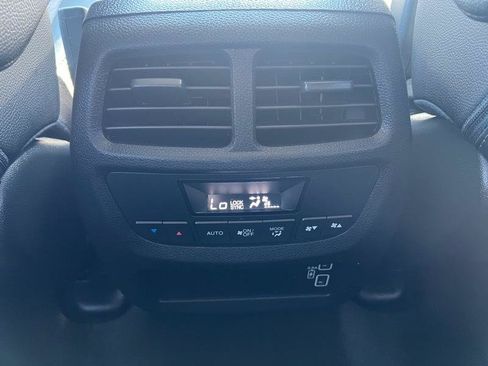 Used 2021 Honda Pilot Special Edition image 13