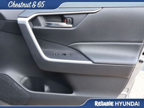 Used 2025 Toyota RAV4 XLE Premium w/ Weather Package AWD/4WD image 8