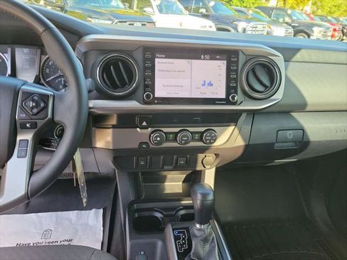 Certified 2021 Toyota Tacoma SR5 w/ SR5 Appearance Package (SM) RWD image 21