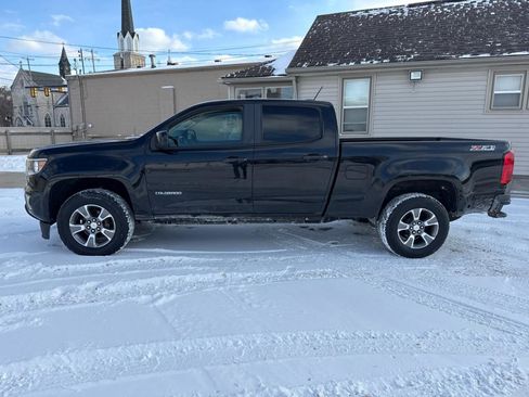 Used 2015 Chevrolet Colorado Z71 image 2