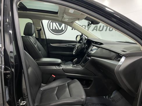 Used 2018 Cadillac XT5 Premium Luxury image 33