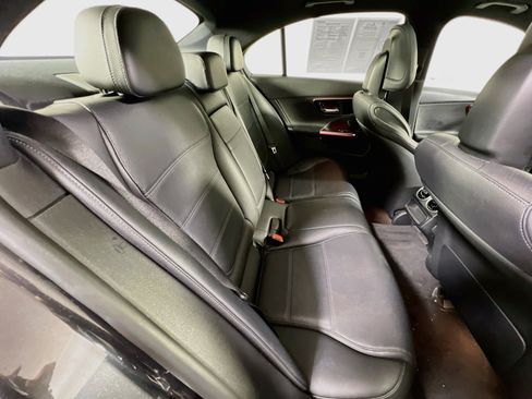 Used 2022 Mercedes-Benz C 300 4MATIC Sedan image 26