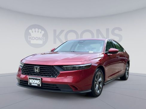 Used 2024 Honda Accord EX image 1