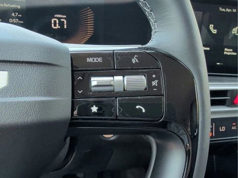 New 2026 Kia Sorento S FWD image 30