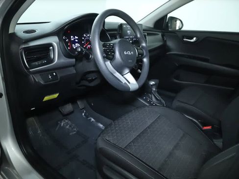 Used 2022 Kia Rio LX FWD image 17