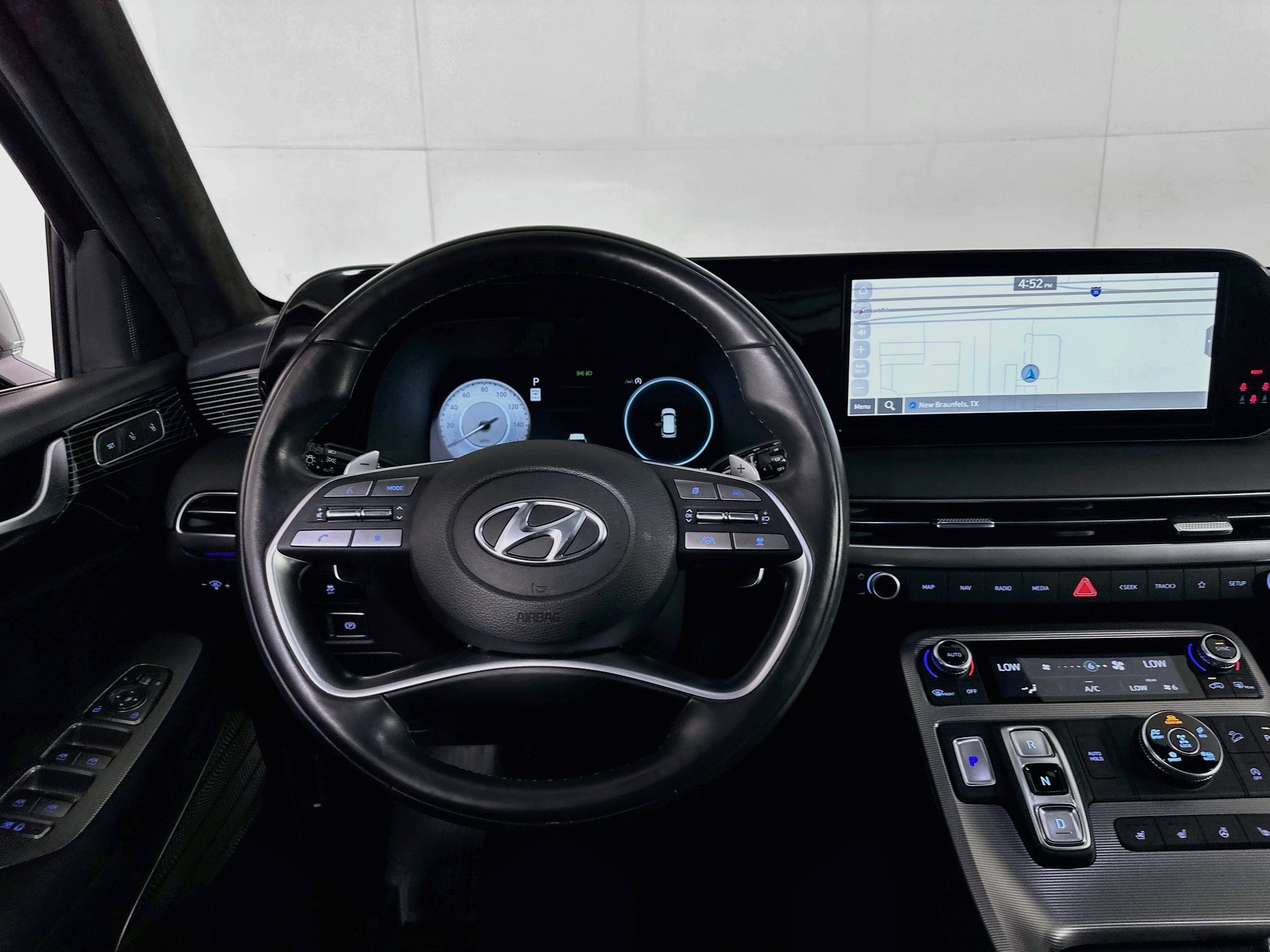Used 2024 Hyundai Palisade Calligraphy AWD/4WD image 17