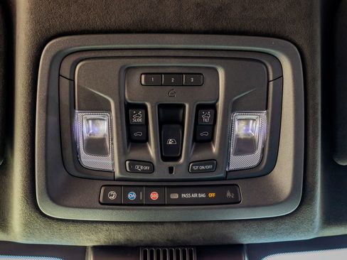 Used 2025 GMC Sierra 2500 Denali Ultimate image 28