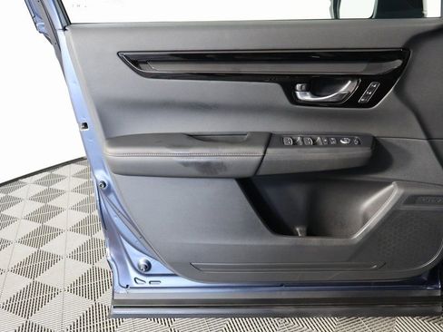 Used 2026 Honda CR-V Sport Touring image 12